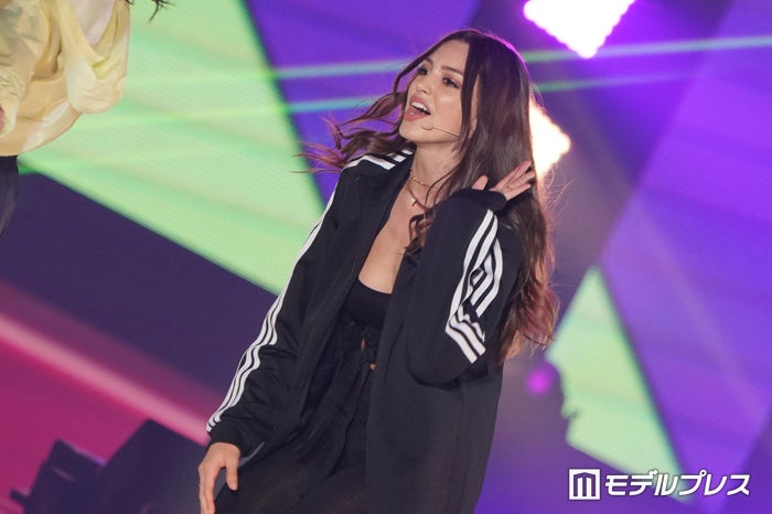 セリーヌ・ファラッチ （C）モデルプレス