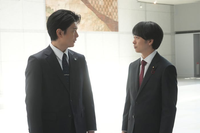 玉山鉄二、櫻井翔(C)TBS