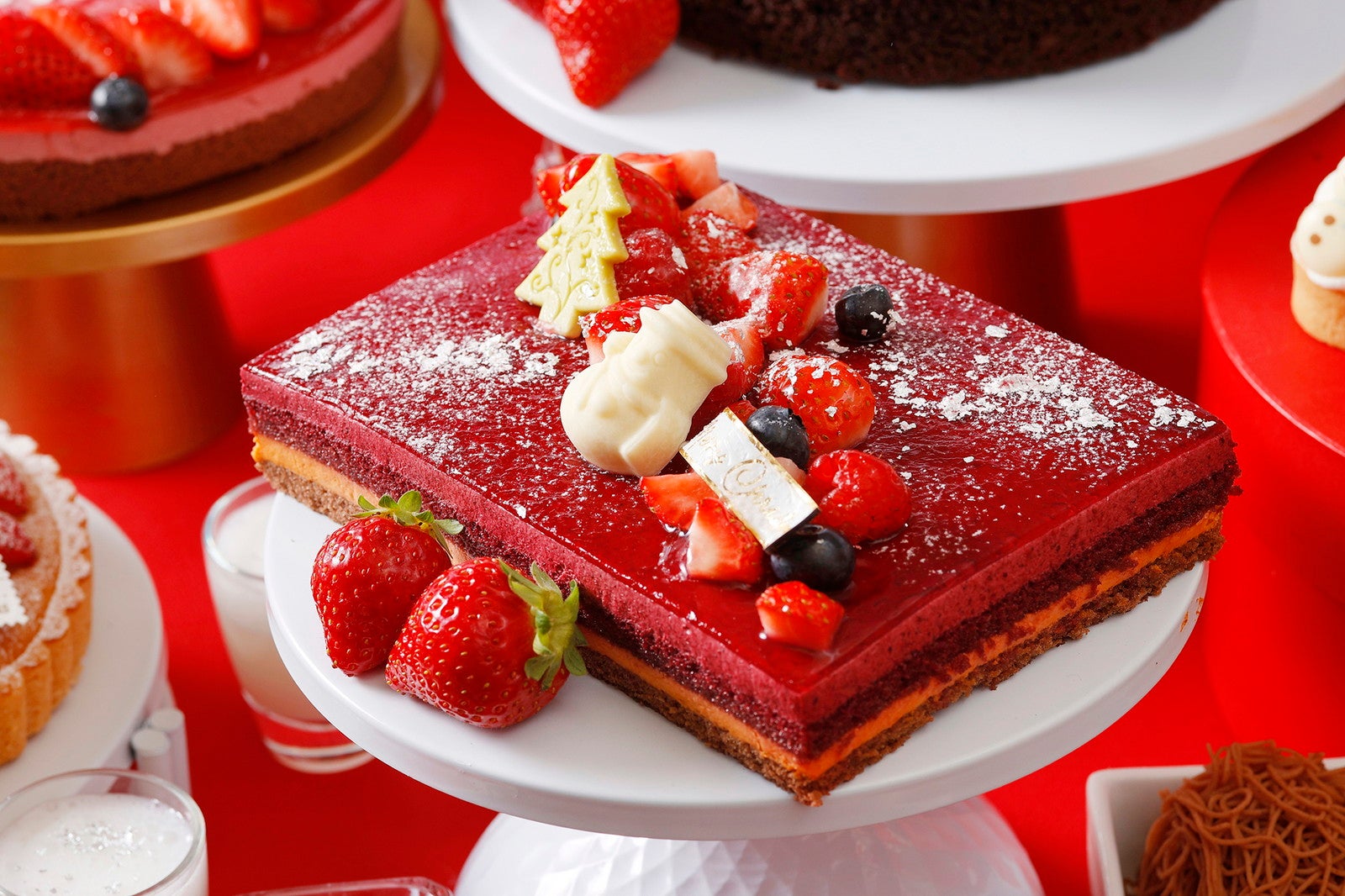 フェスティブストロベリー スイーツブッフェ～スノーマンワンダーランド～／提供画像