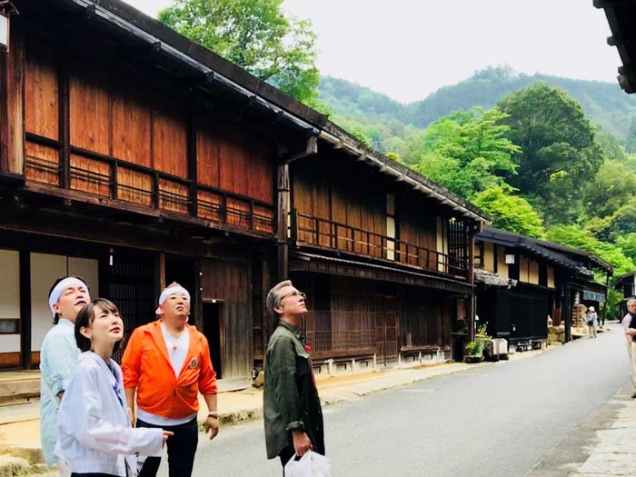 ロケの様子 (C)テレビ朝日