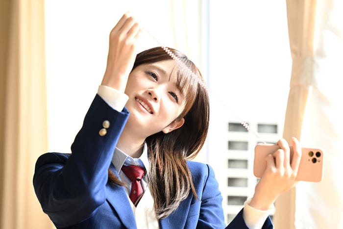 高橋ひかる「リビングの松永さん」第3話より(C)カンテレ