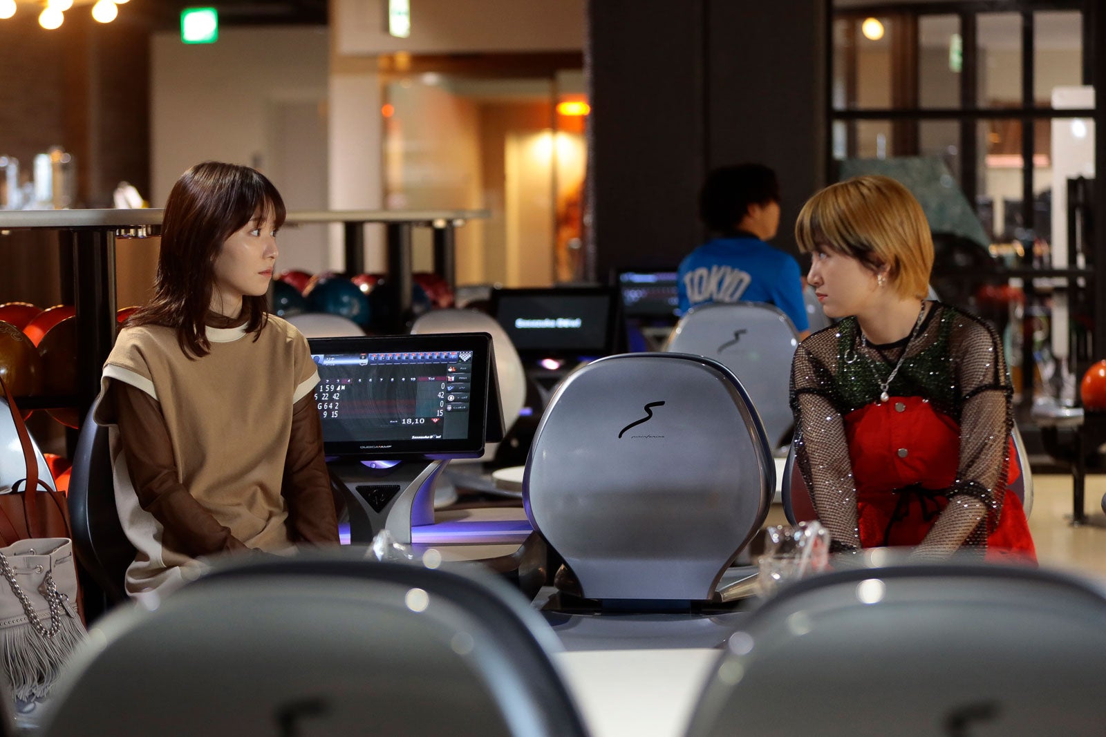 松岡茉優、サーヤ（ラランド）「最高の教師 1年後、私は生徒に■された」第2話より（C）日本テレビ