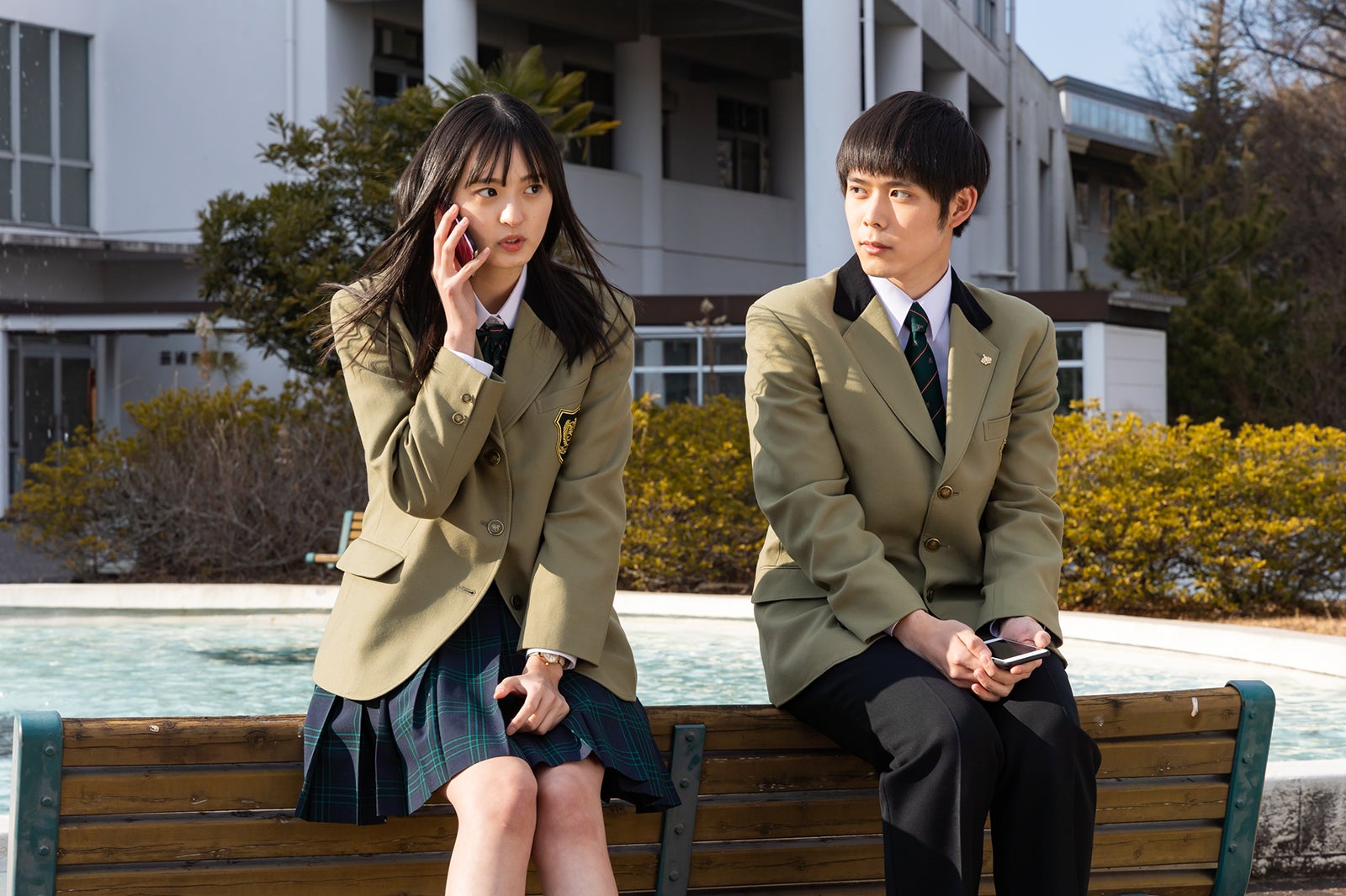 遠藤さくら、細田佳央太「もしも、イケメンだけの高校があったら」（C）テレビ朝日