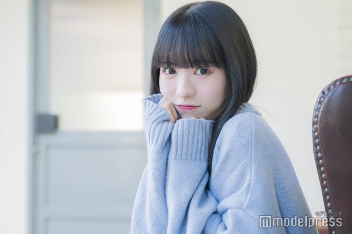 月島かなさん(C)モデルプレス