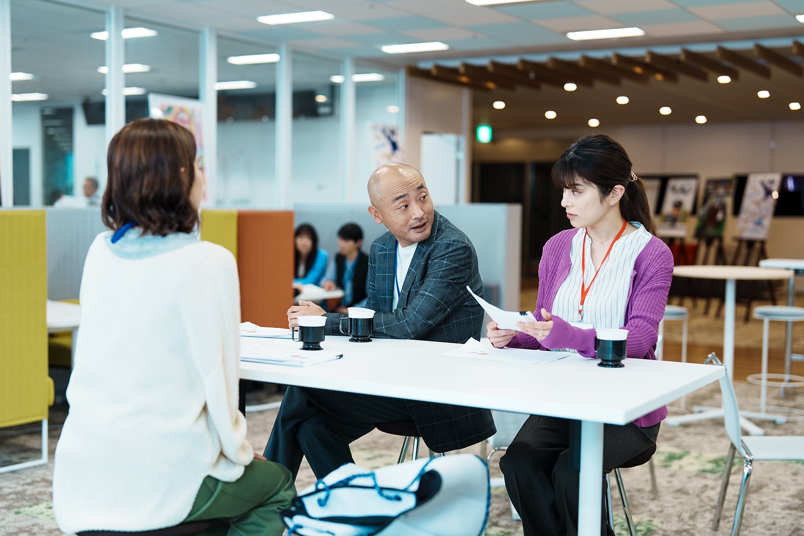 宇野祥平、さとうほなみ「こんばんは、朝山家です。」第1話（C）ABCテレビ