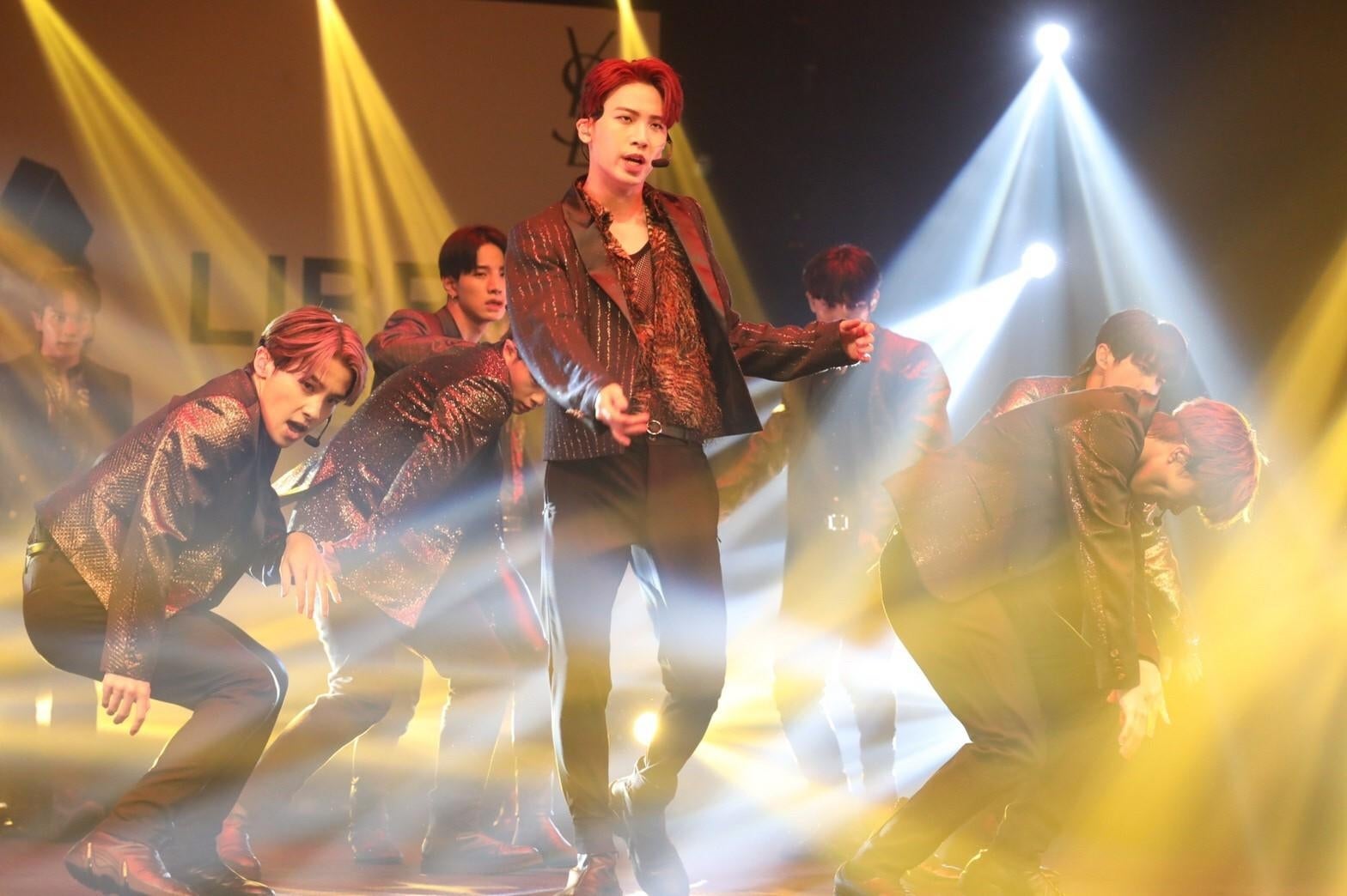 「Freedom」パフォーマンスの様子／イヴ・サンローラン・ボーテ presents リブレ×JO1 WEB CM公開記念 オンラインライブ（提供写真）