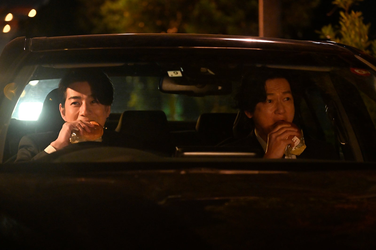 三浦翔平、井浦新「おっさんずラブ-リターンズ-」第9話（C）テレビ朝日