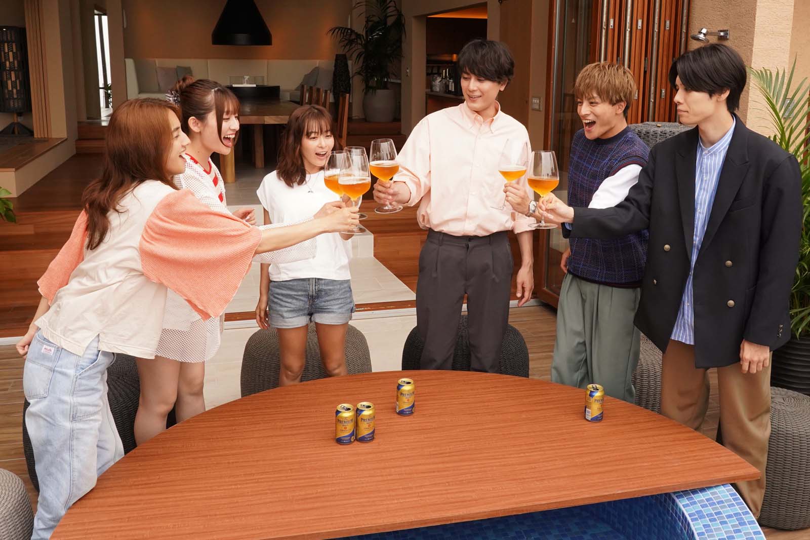 真夏のシンデレラ」初回から異例のタイトル回収が話題 真夏のシンデレラ」初回から異例のタイトル回収が話題