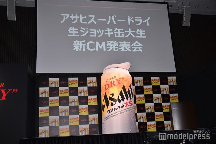 中島健人&菊池風磨が登壇した会見 (C)モデルプレス