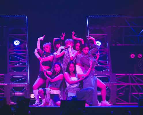 「No No Girls」発HANA、JISOOの「最上級にかわいいの!」に歓声湧く デビュー曲「ROSE」で華麗に舞う【DayDay. SUPER LIVE 2025】