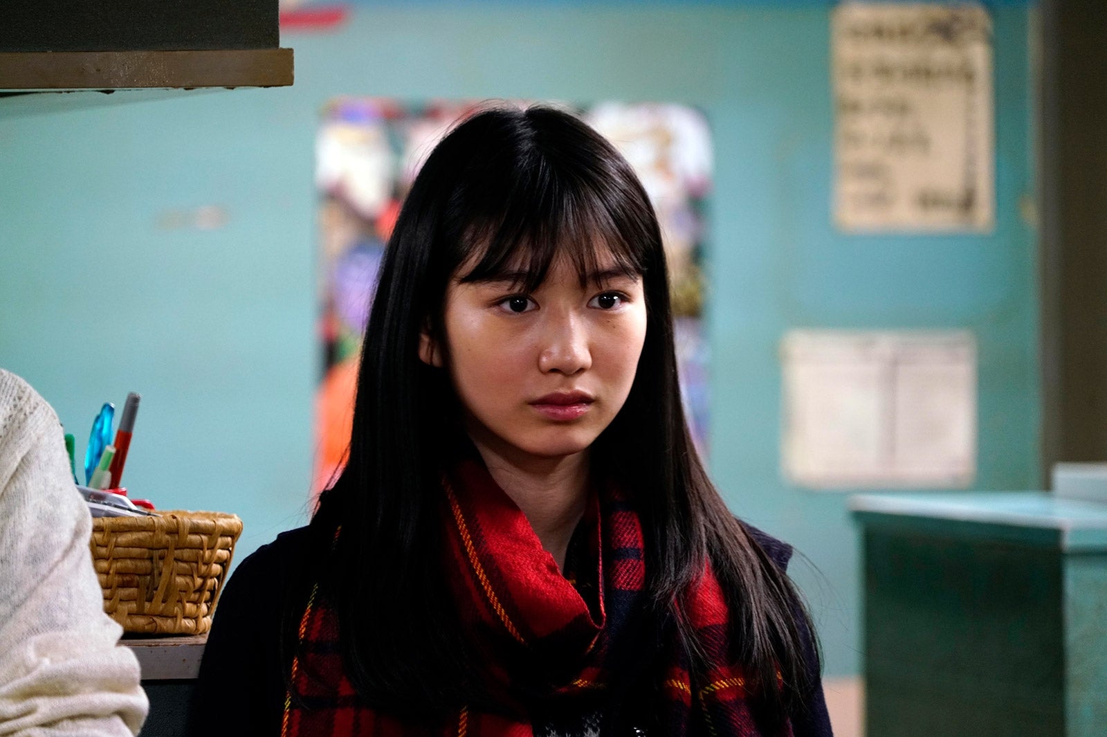 岡本夏美／映画「女流闘牌伝aki-アキ-」より（C）2017花崎圭司・大崎充／竹書房／「aki」製作委員会