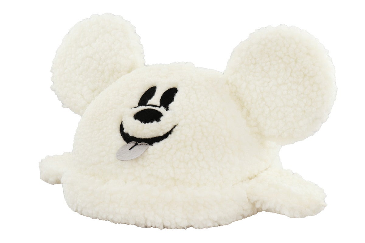 キャップ¥3,500 （C）Disney