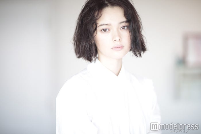 玉城ティナ写真集「ティNa EROス BY KISHIN」より/画像提供:小学館