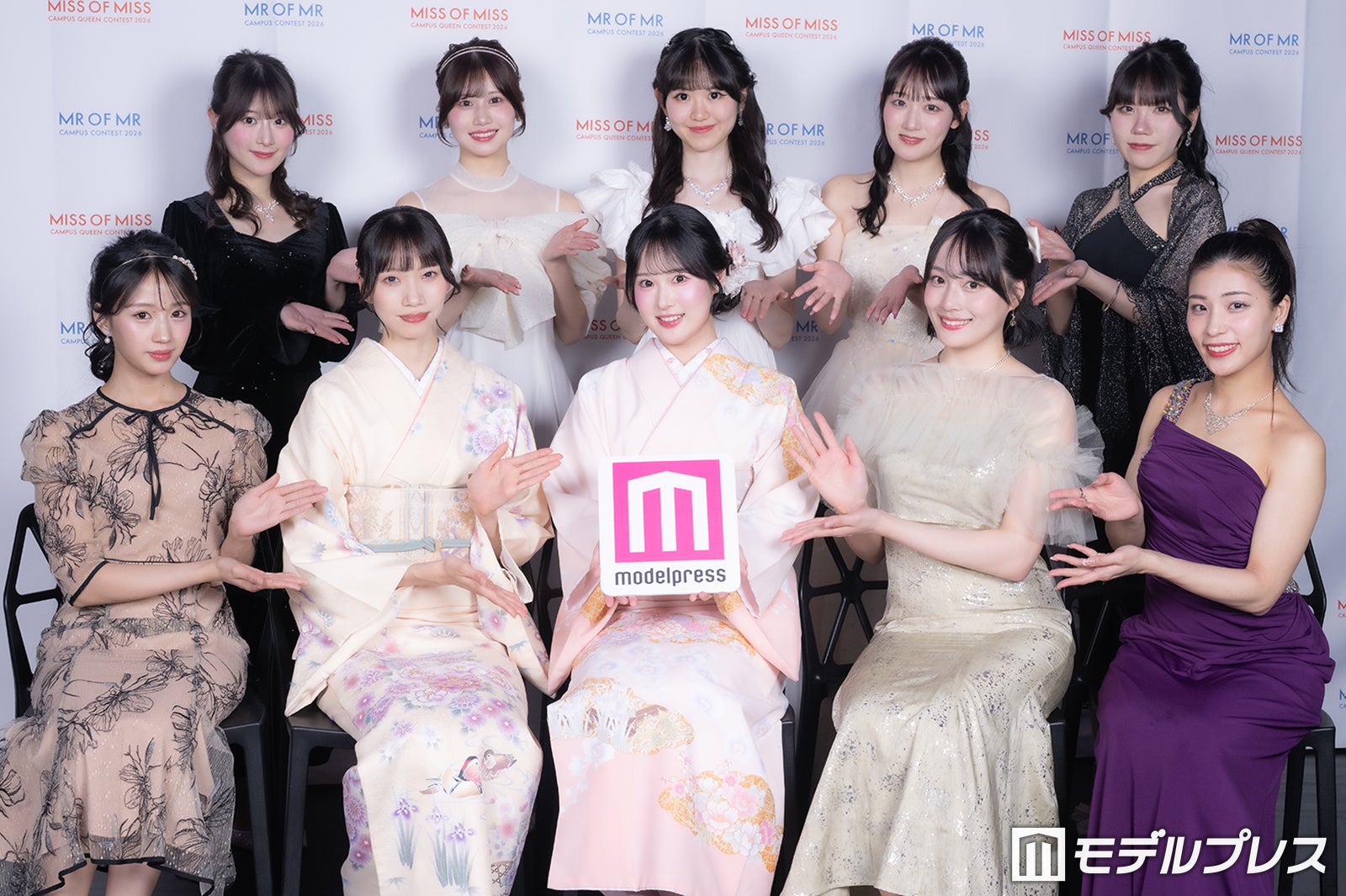 （前列左から）本田沙夢利さん、小木沙穂里さん、伊藤凌華さん、田中葵さん、齋藤真奈海さん（恒例左から）中本帆南さん、江川萌奈さん、田口心晴さん、大塚雛美さん、石井優衣さん（C）モデルプレス