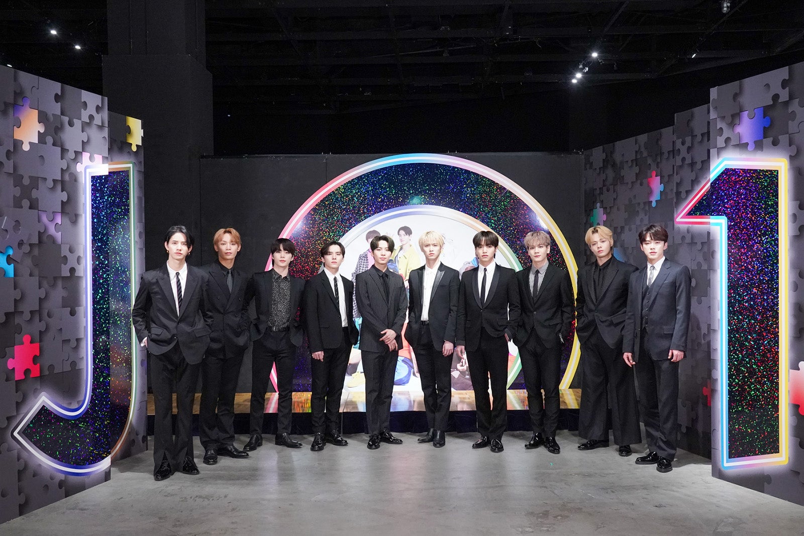 JO1「JO1 EXHIBITION in Gallery AaMo」（C）LAPONE ENTERTAINMENT