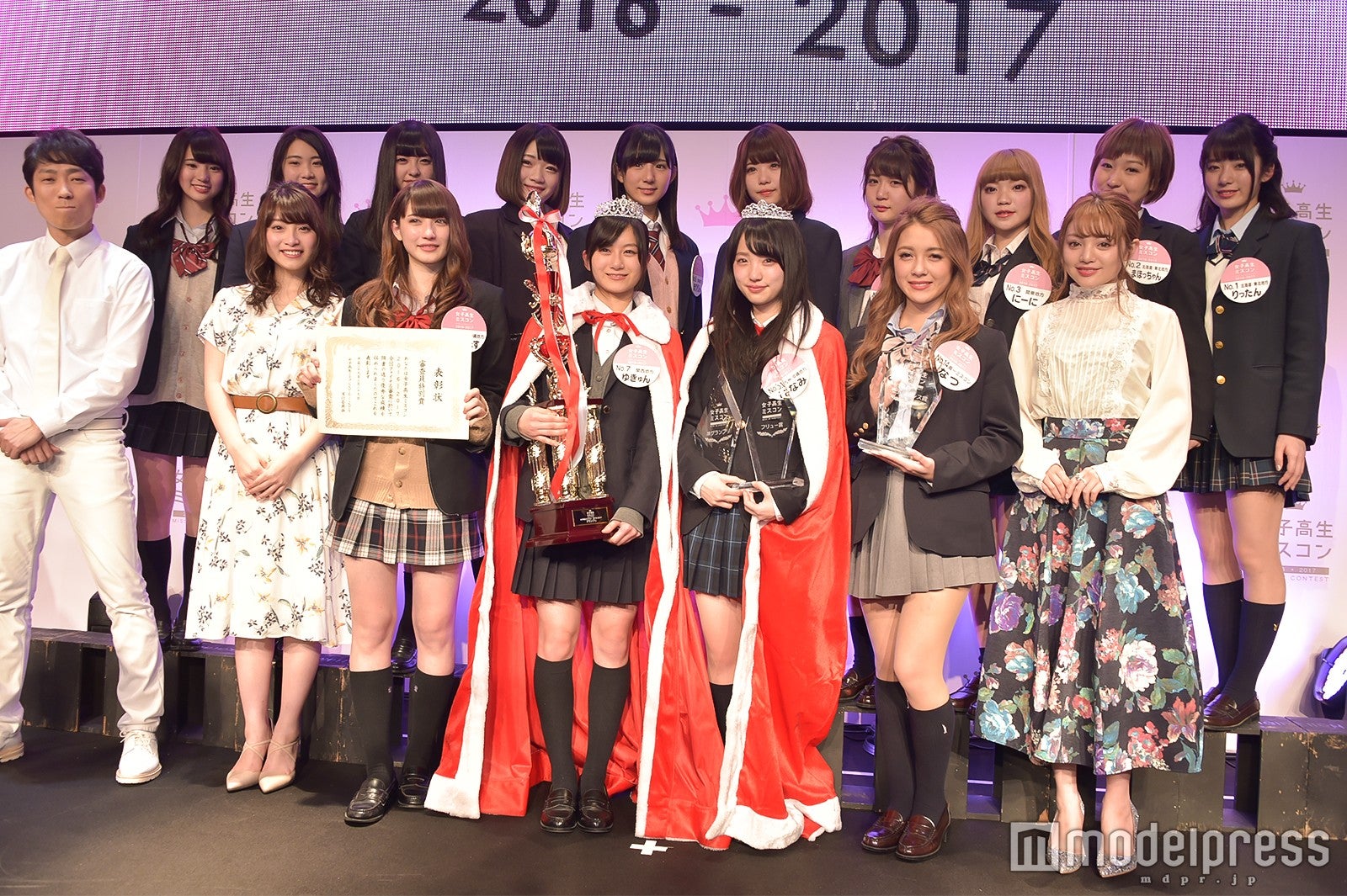 （C）モデルプレス