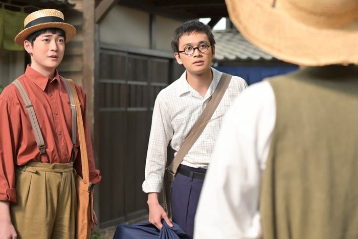 北村匠海、高橋文哉「あんぱん」第31話(C)NHK