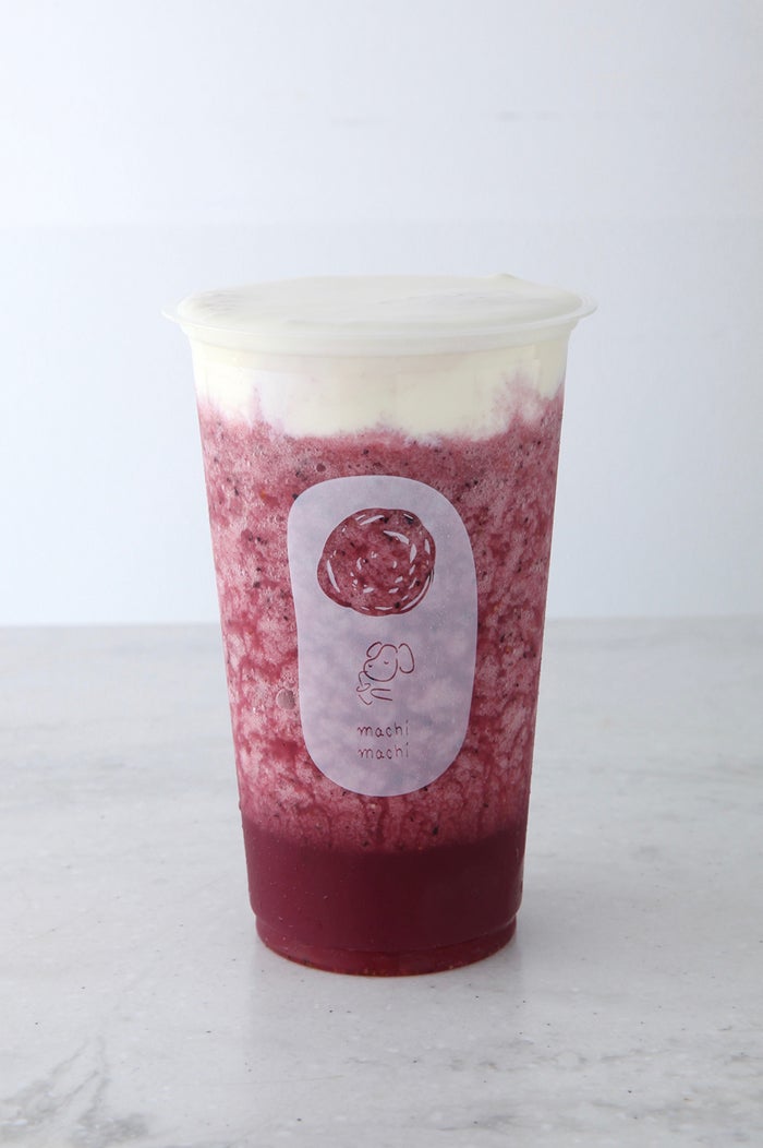 ワイルドベリーチーズティー680円/画像提供:ベイクルーズ