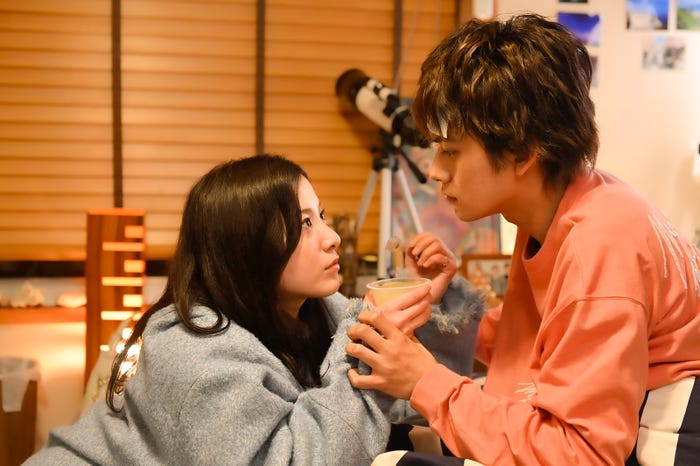 吉高由里子、北村匠海(C)テレビ朝日