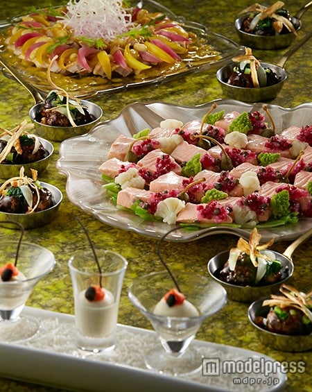 ブッフェ（イメージ）／（C）Disney