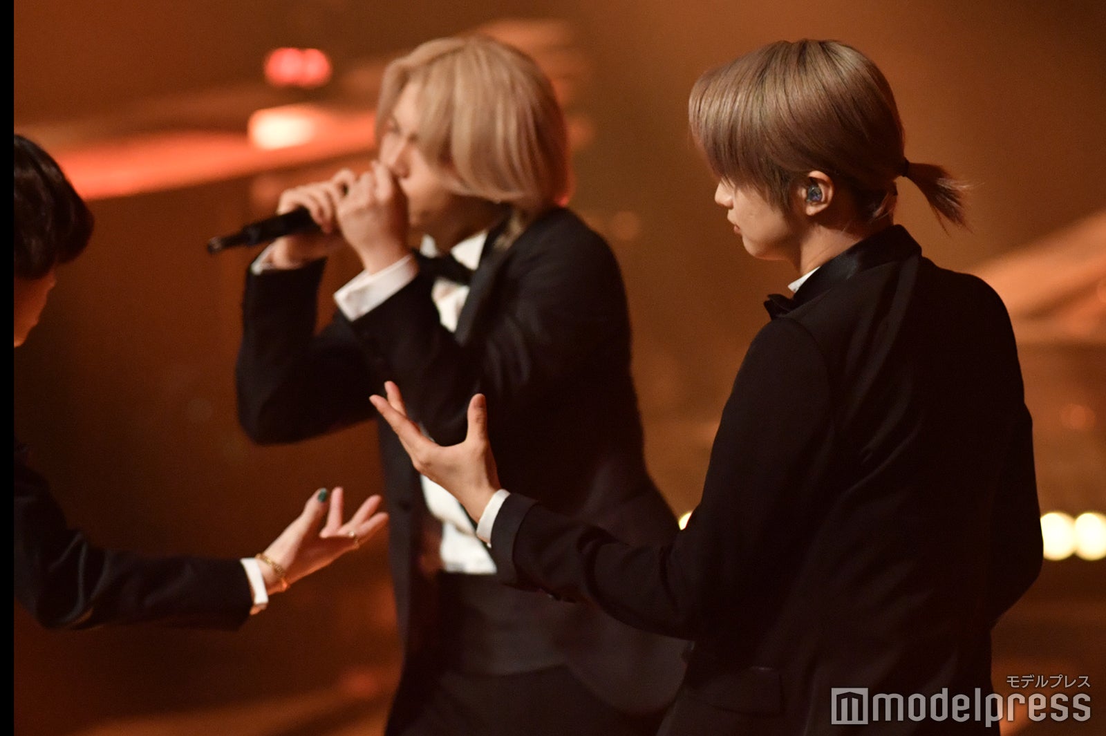 （C）モデルプレス