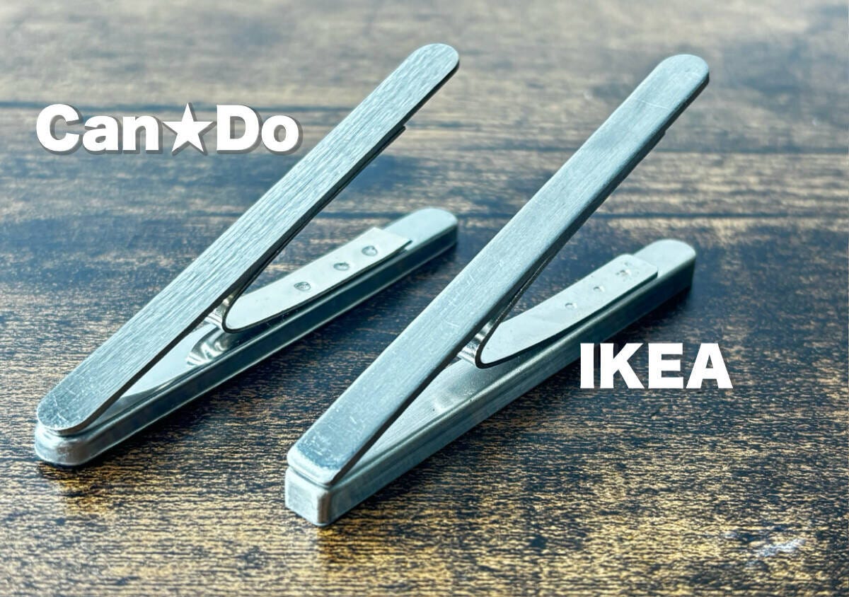 キャンドゥとIKEAのマグネットクリップを並べて比較している様子 キャンドゥとIKEAのマグネットクリップを並べて比較している様子
