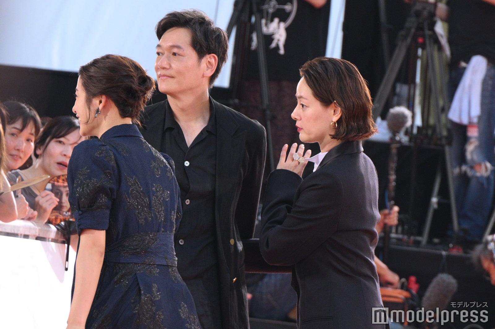 石原さとみ、井浦新、市川実日子（C）モデルプレス