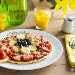 ハワイで人気の「フレッシュフルーツパンケーキ」が京都に上陸 日本限定メニューも