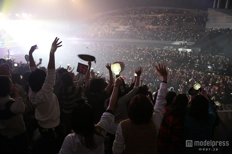 BEASTライブの様子／撮影：平野哲郎