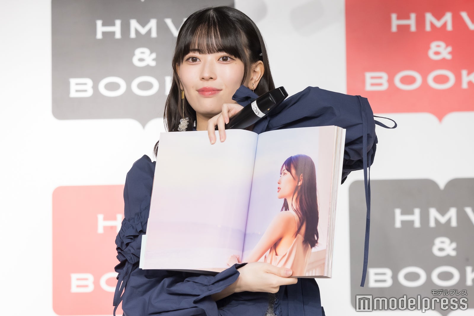 岩本蓮加（C）モデルプレス