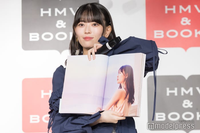岩本蓮加(C)モデルプレス