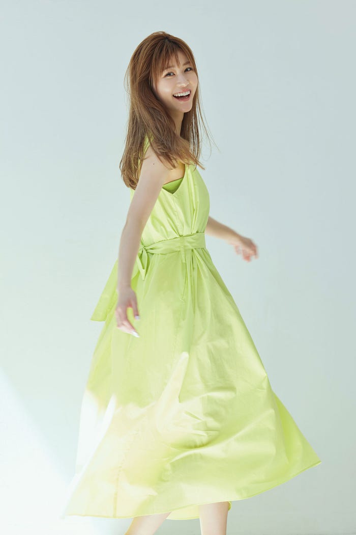 生見愛瑠/撮影:吉田 崇/『WHITE graph 006』講談社(提供写真)