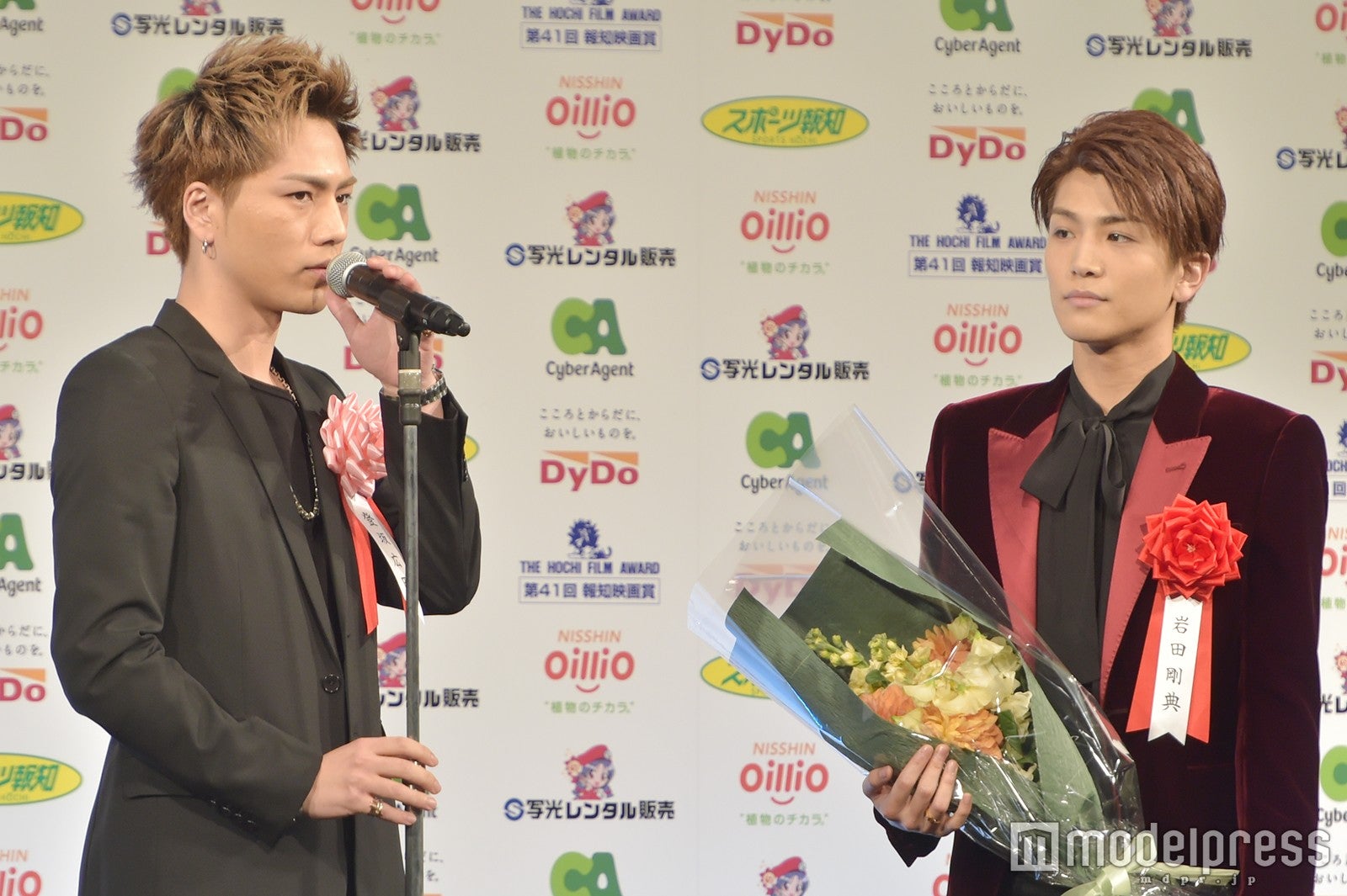 登坂広臣、岩田剛典 （C）モデルプレス