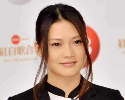 <紅白本番>YUI、瞳を潤ませ「Good-bye days」熱唱!活動休止前最後の紅白