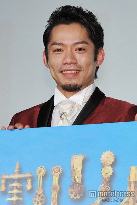 高橋大輔、羽生結弦選手にエール “王子対決”で甘いセリフに照れ