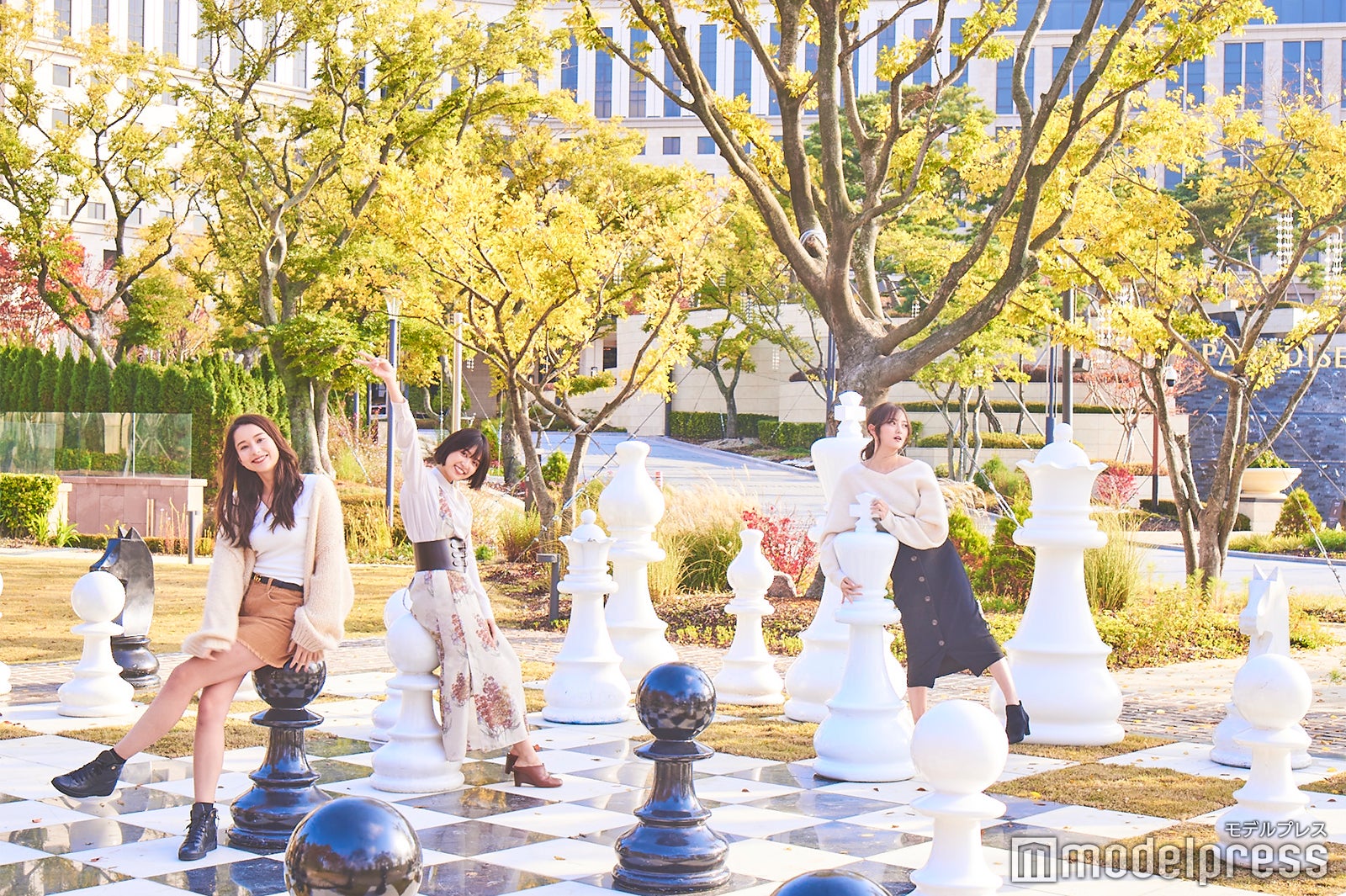 フォトジェニック度NO.1！の巨大チェス盤（C）モデルプレス