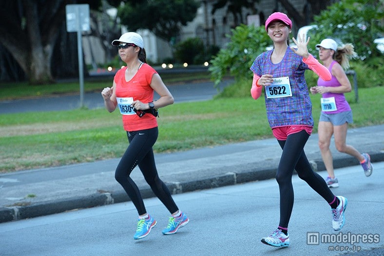「ホノルルハーフマラソン・ハパルア」に挑戦した松元絵里花（C）テレビ東京