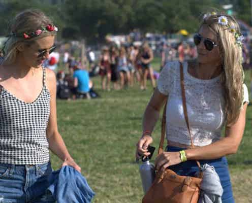 おしゃれセレブのブリットガールなフェスファッション