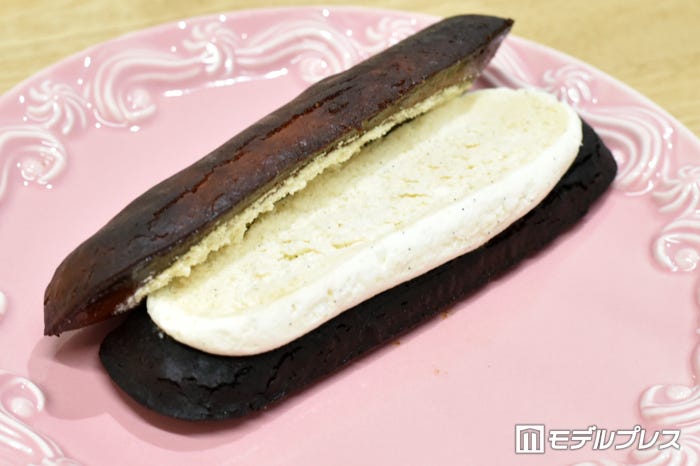 生カヌレスティックケーキ(C)モデルプレス