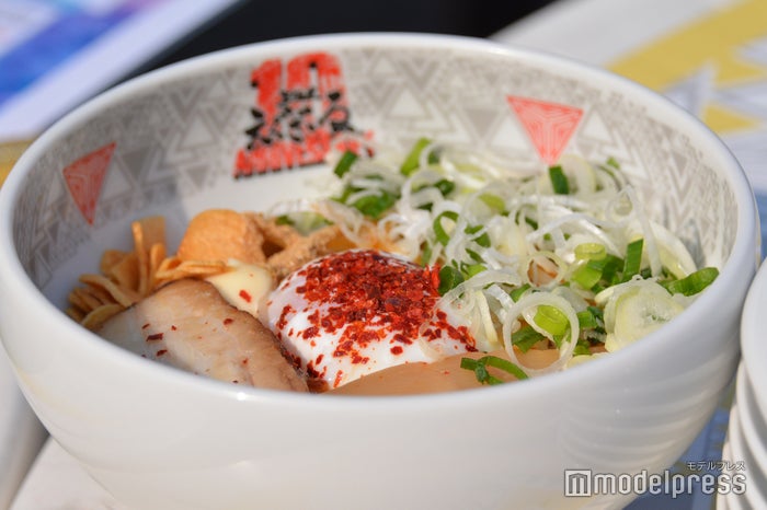 熊本魚雷監修~辛まぜそば~¥1,100 (C)ビューティーガール