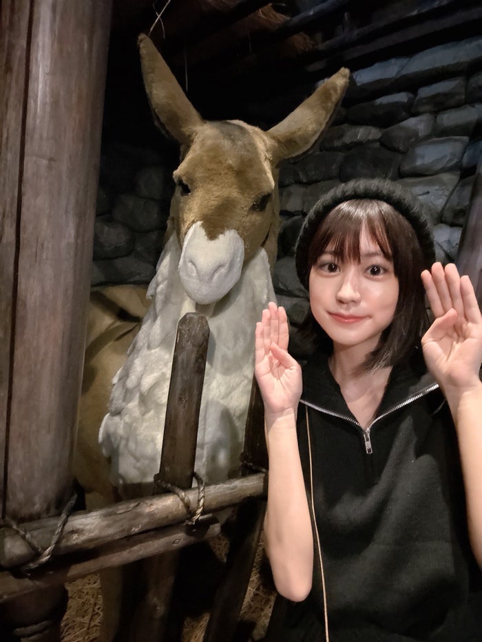 竹田えみり「皆さんの好きなジブリ作品は何ですか？」（提供写真）
