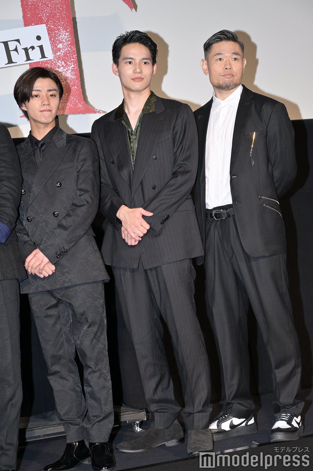 醍醐虎汰朗、水上恒司、品川ヒロシ監督（C）モデルプレス