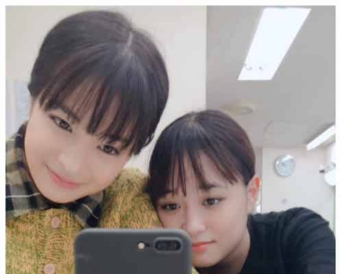 広瀬すずのスマホ?斬新カスタムに注目集まる 大原櫻子と久々“さくすず”ショット実現