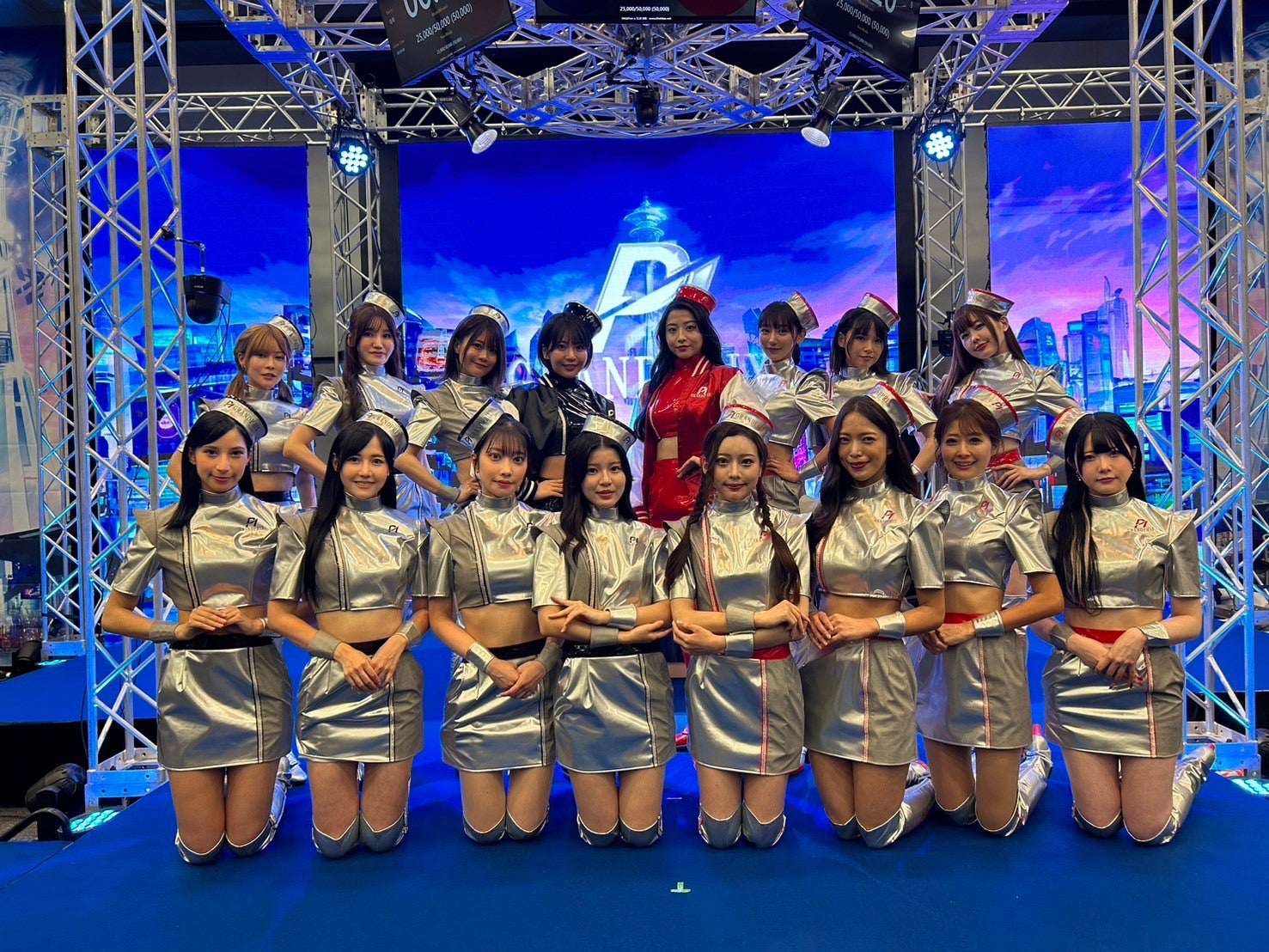 ポーカークイーンたち（提供画像）