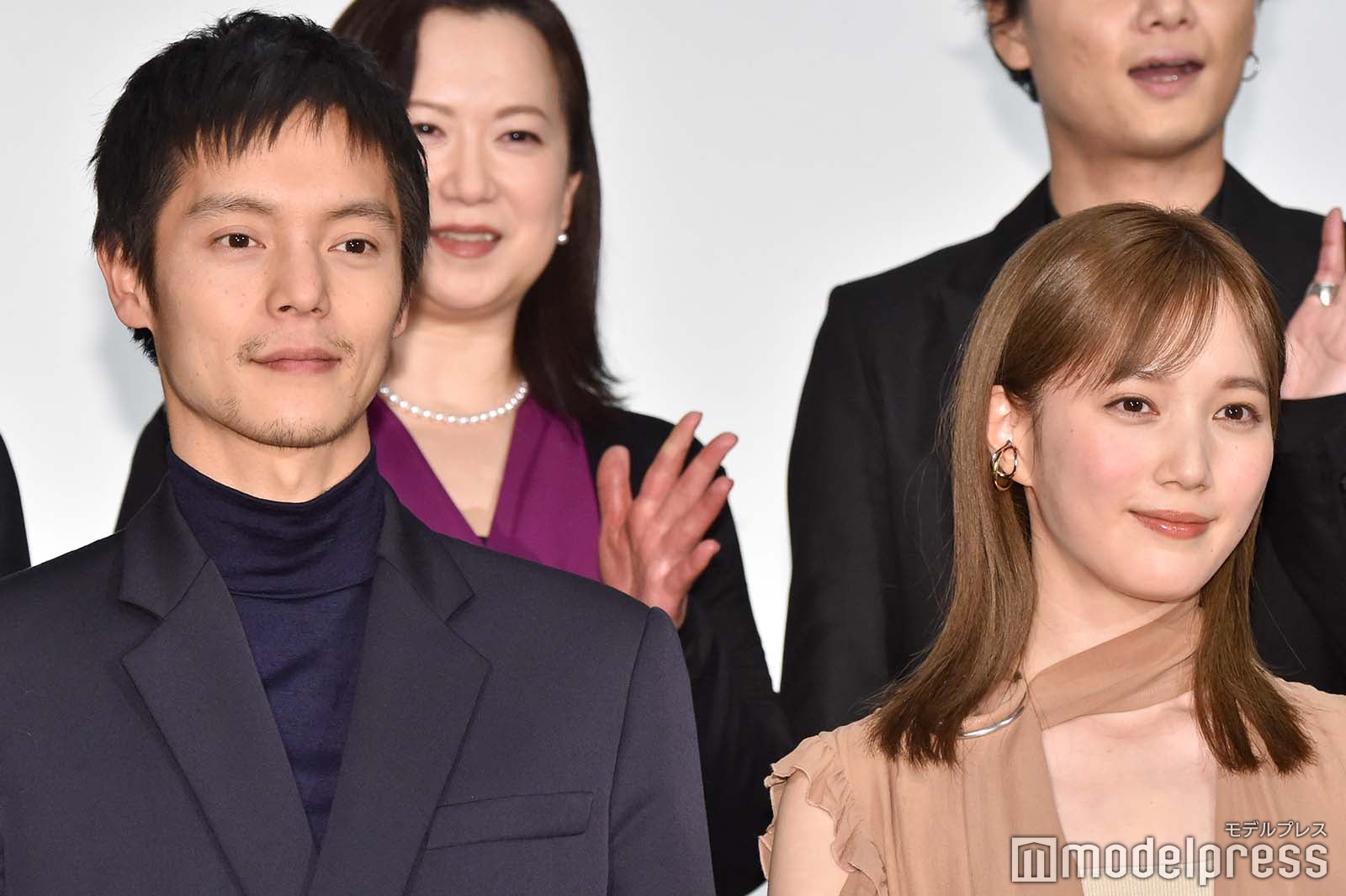 窪田正孝、本田翼 （C）モデルプレス