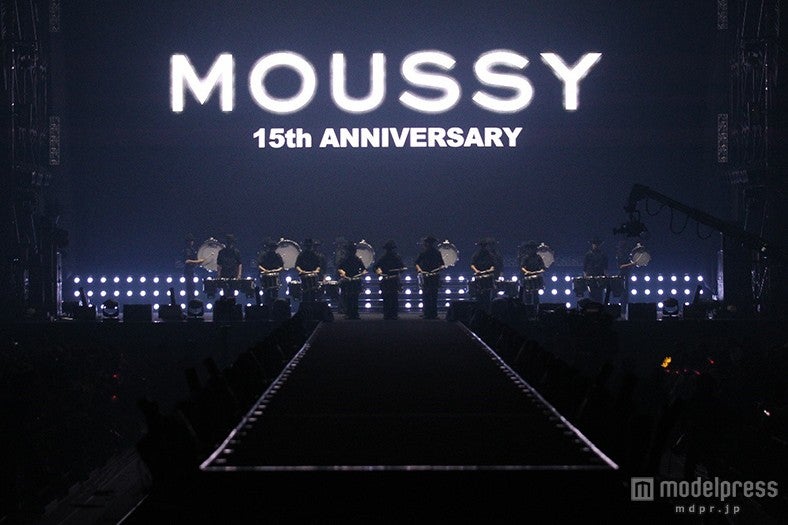 「MOUSSY」15周年記念