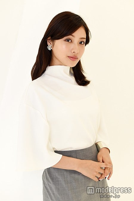 石原さとみ「今までで一番のプレッシャー」イメージ覆す挑戦  「進撃の巨人」で得たモノとは？モデルプレスインタビュー