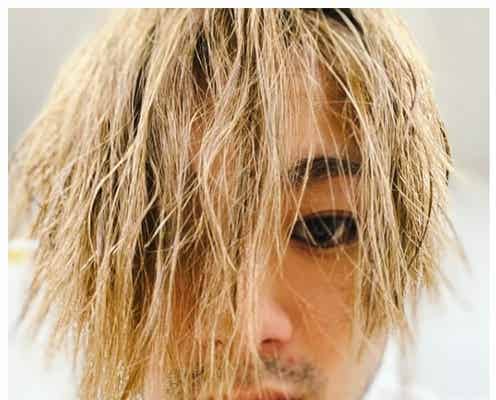 山田裕貴、“乱髪ヒゲ姿”公開に反響「ワイルド」「ドキッとした」