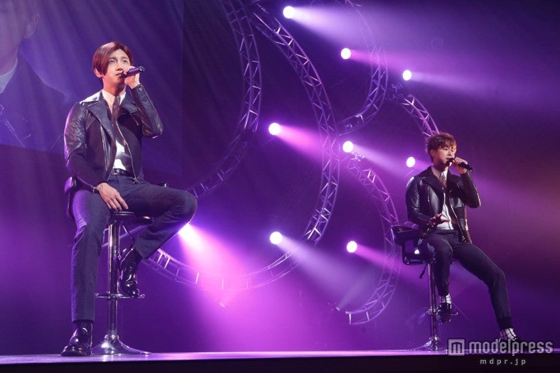 初披露の新曲「TREE OF LIFE」をパフォーマンス