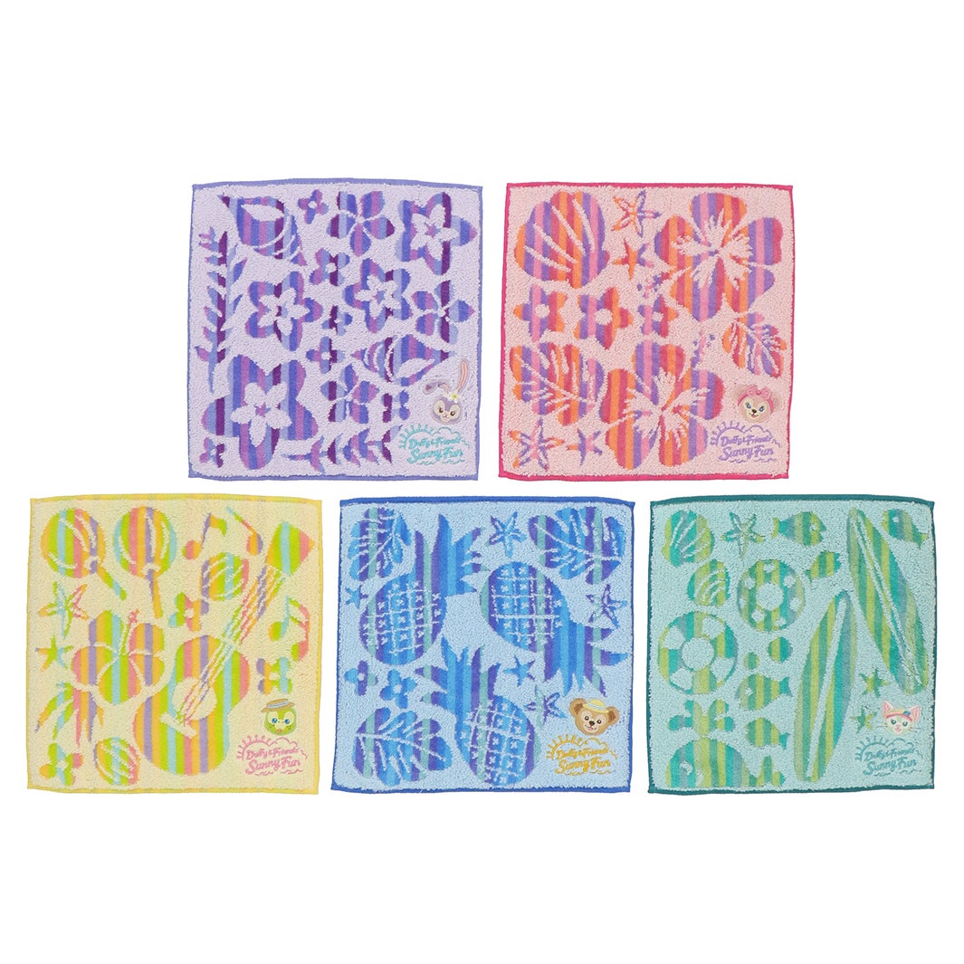 ミニタオルセット¥3,800（C）Disney